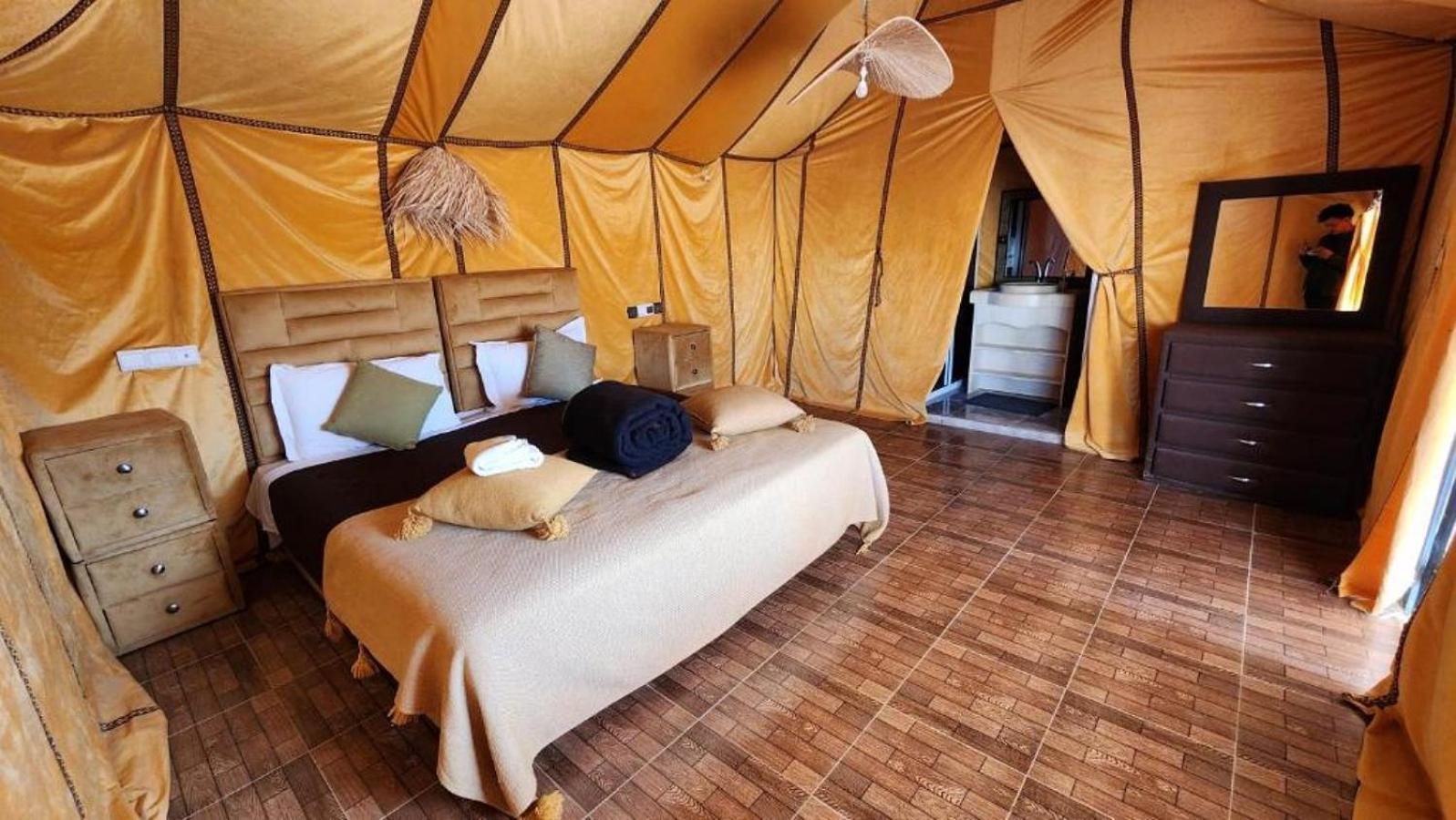 Hotel Sahara Elegance Camp à Merzouga Extérieur photo